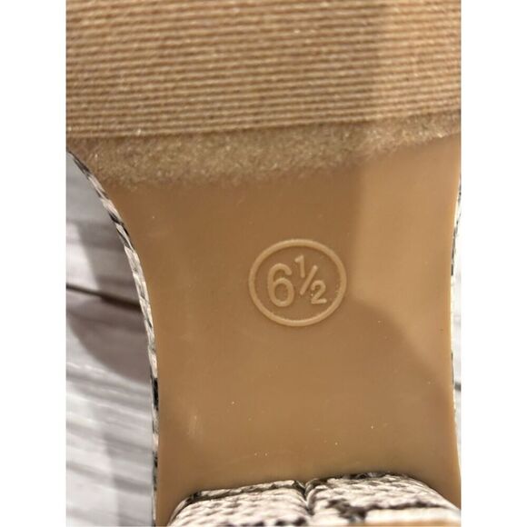 A New Day snake skin mule heels size 6.5 - Picture 10 of 10